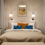Sanhaus - Royal - 3 Minuty Od Plazy I Deptaka * סופוט